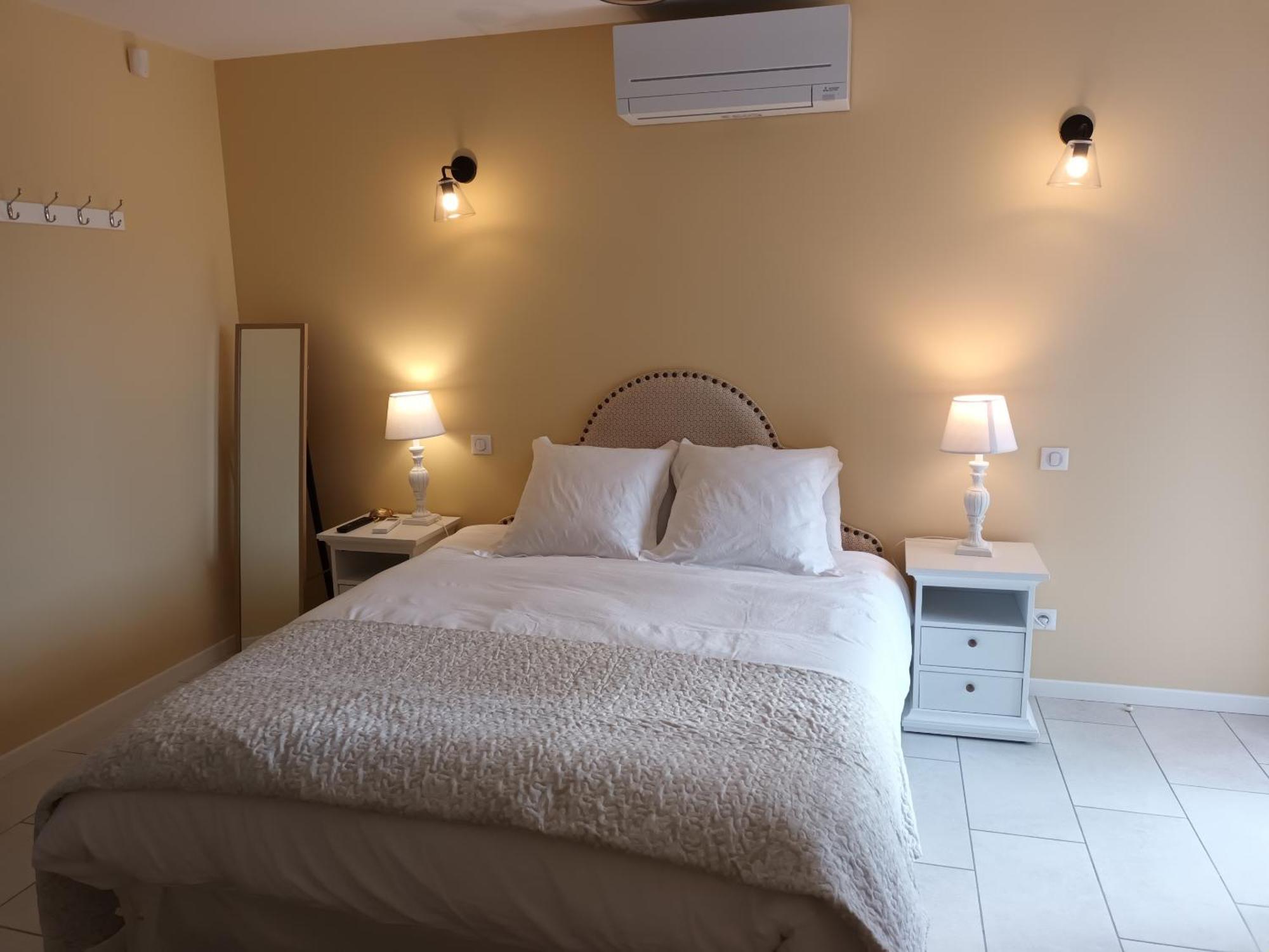 Bastide Des Martelieres Bed & Breakfast Salon-de-Provence Exterior foto